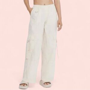 Women's Mid-Rise Wide Leg Cargo Pants - Wild Fable Off-White XS